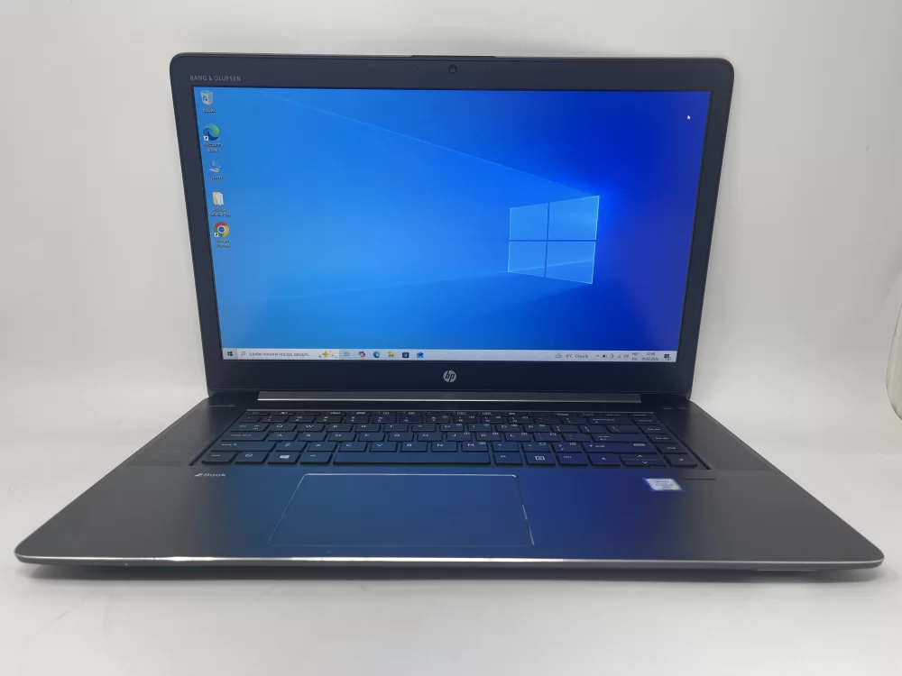 Купити ноутбук HP ZBook Studio G3 15.6" Nvidia  Quadro M1000M 4gb ігровий